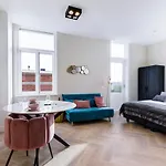 Hotel Novallure Short