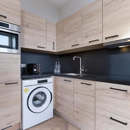 Novallure Short Hotel Leidschendam