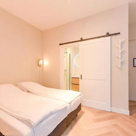 Hotel Novallure Short *