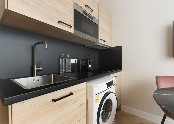 Novallure Short Hotel 3*