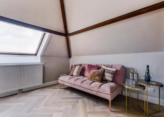 Hotel Novallure Short