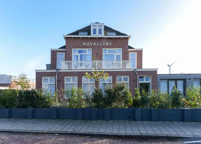 Novallure Short Hotel 3*