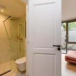 Novallure Short Hotel
