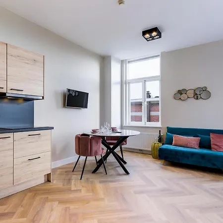 Hotel Novallure Short